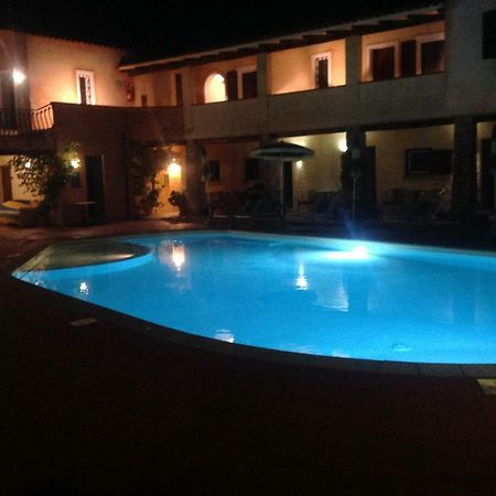 Hotel Villa Gemella Baja Sardinia Zewnętrze zdjęcie